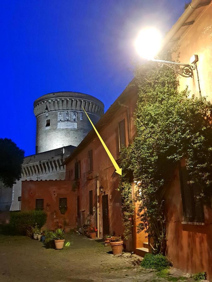La Casa Nel Castello Villa Ostia Antica Bagian luar foto