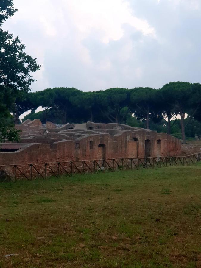 La Casa Nel Castello Villa Ostia Antica Bagian luar foto
